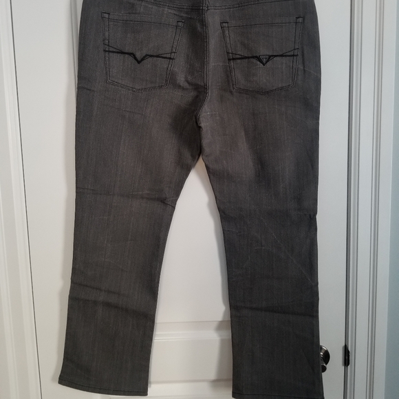 Mens Jeans - Picture 3 of 6